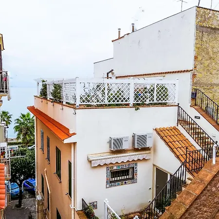 Terrazzino In Centro - Vico 13 Sopra Апартаменты